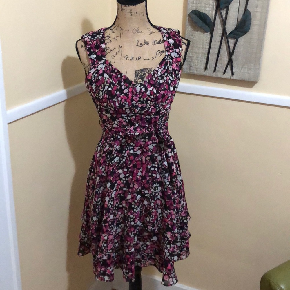Size 0 WHBM floral dress